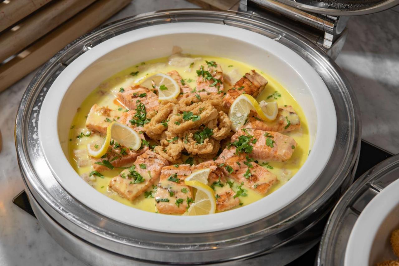 Park Inn By Radisson Makkah Aziziyah Mekka Eksteriør bilde A seafood chowder