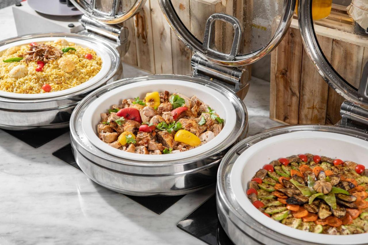 Park Inn By Radisson Makkah Aziziyah Mekka Eksteriør bilde Buffet