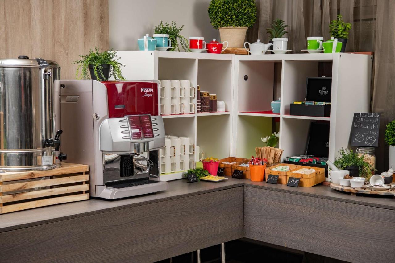Park Inn By Radisson Makkah Aziziyah Mekka Eksteriør bilde A coffee machine